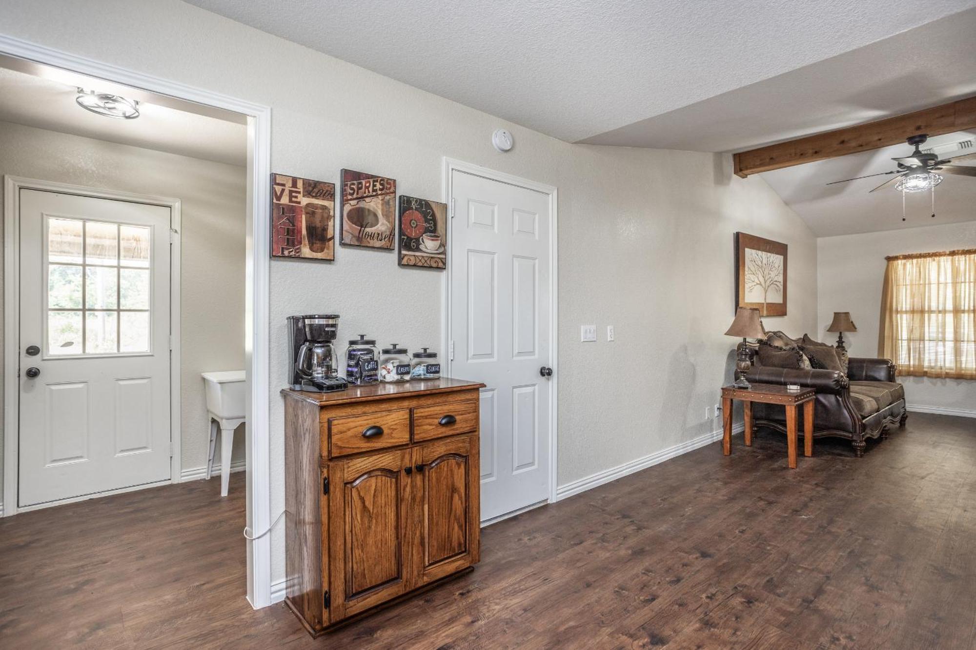 Tranquil 3-Bedroom Cabin Near Winstar Casino ثاكيرفيل المظهر الخارجي الصورة